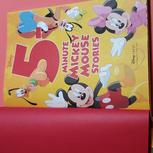B2G1 SALE!  💕  NEW - Disney 5 Minute Mickey Mouse Stories - Hardback - Picture 5 of 7